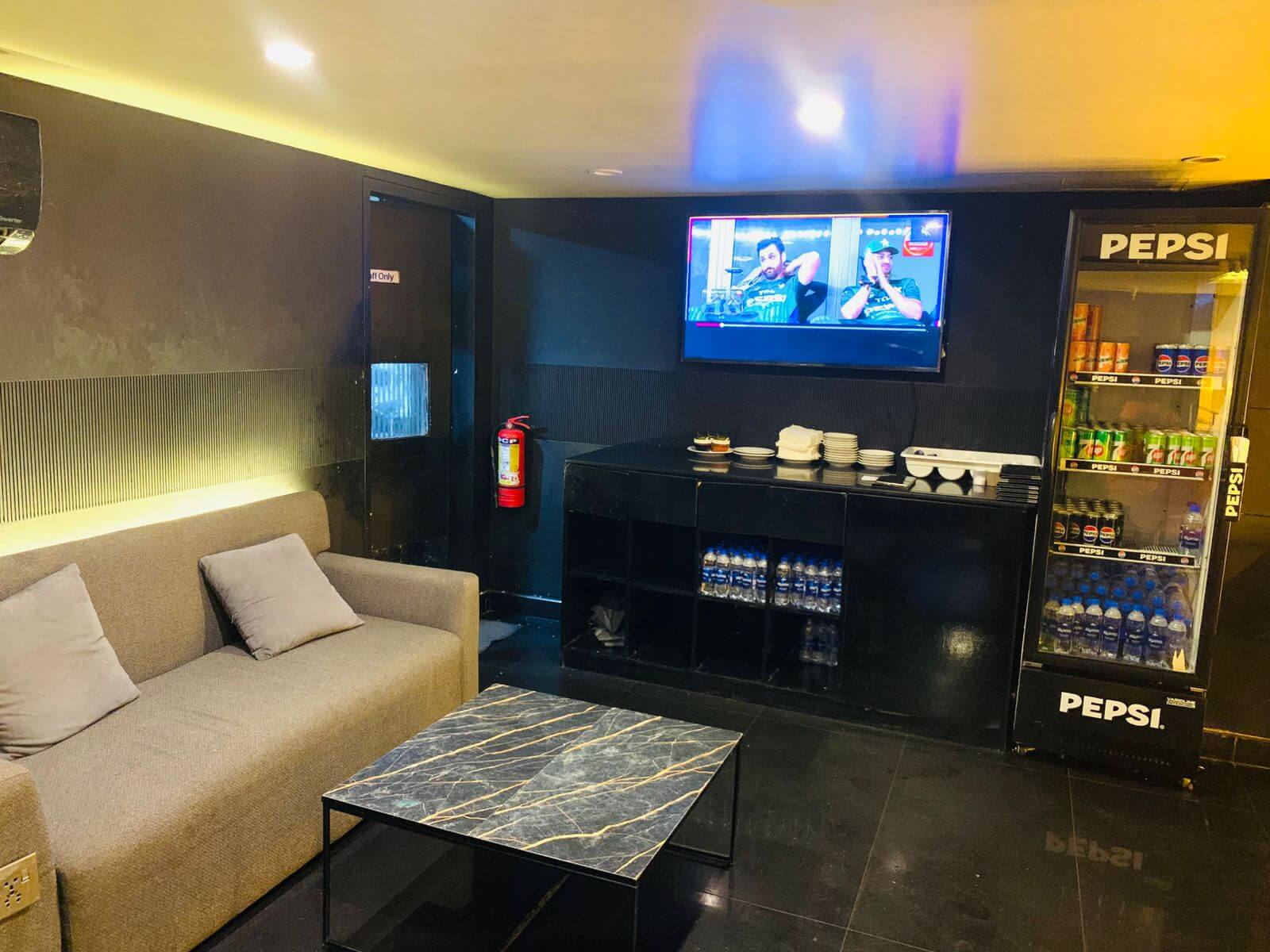 Private viewing lounge